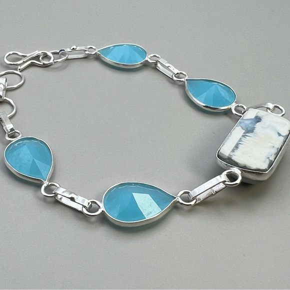 New Blue Owyhee Opal w Chalcedony Stone Sterling Silver Overlay Toggle Bracelet - Picture 3 of 7